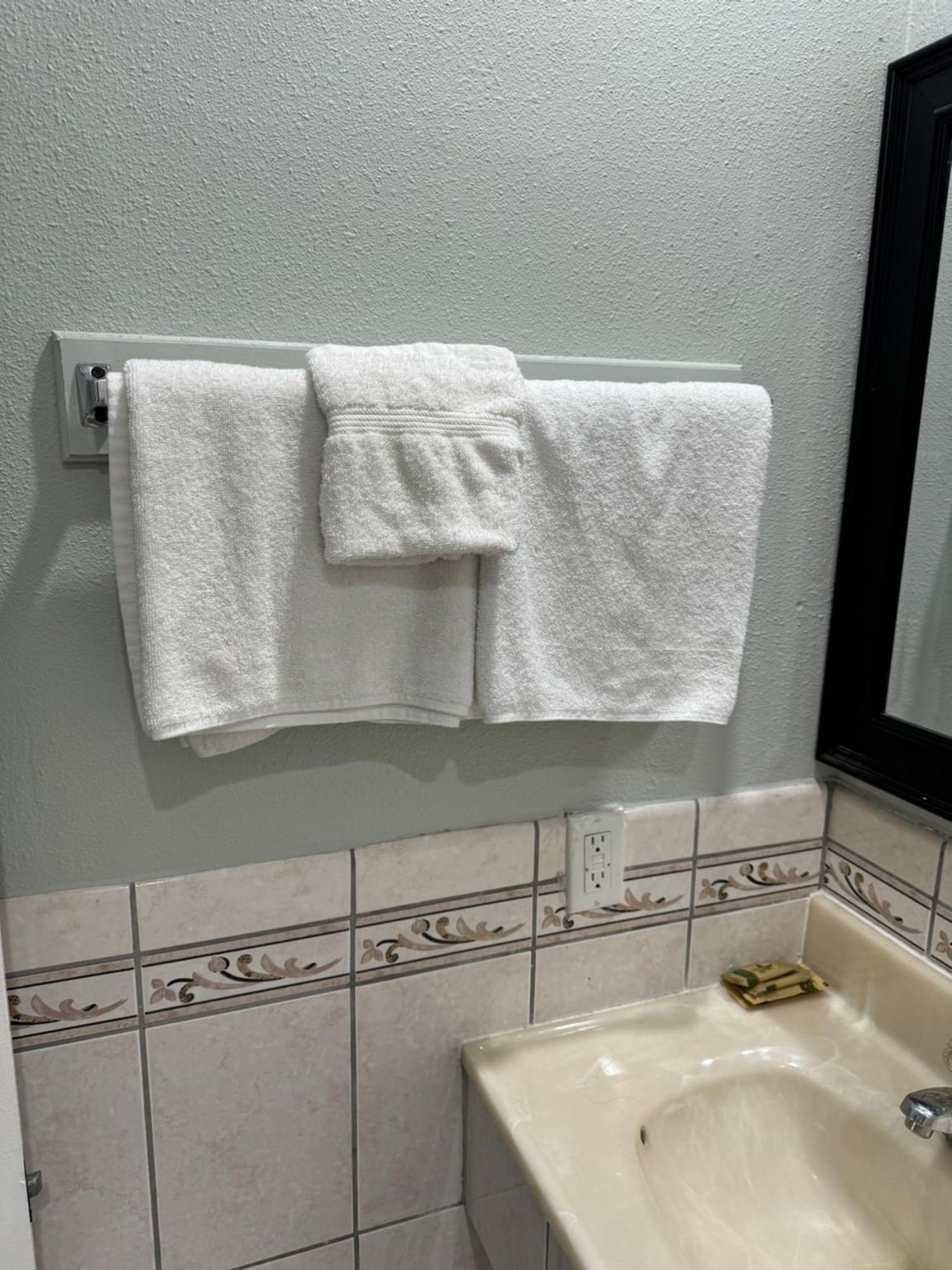 La Cienega Inn Motel Λος Άντζελες Εξωτερικό φωτογραφία